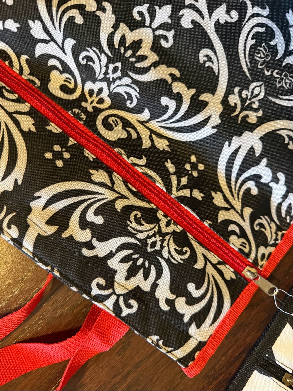 Two Patterned Tote Bags - Picture 4 of 9